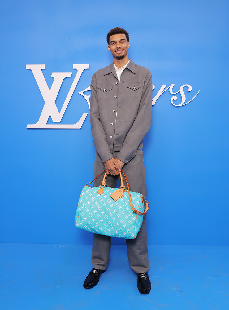 Louis Vuitton: Photocall - Paris Fashion Week - Menswear Spring/Summer 2025