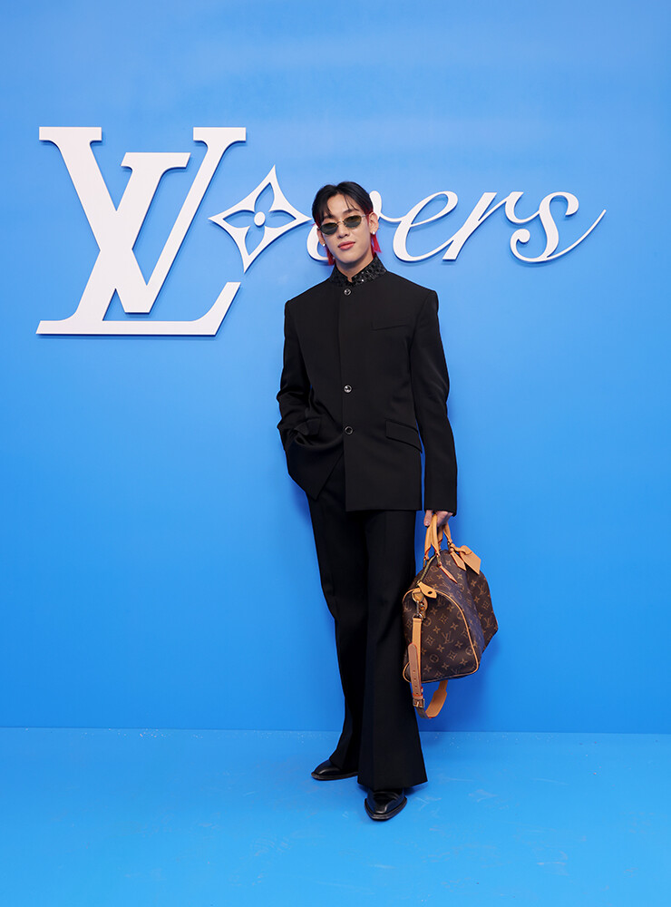 Louis Vuitton: Photocall - Paris Fashion Week - Menswear Spring/Summer 2025