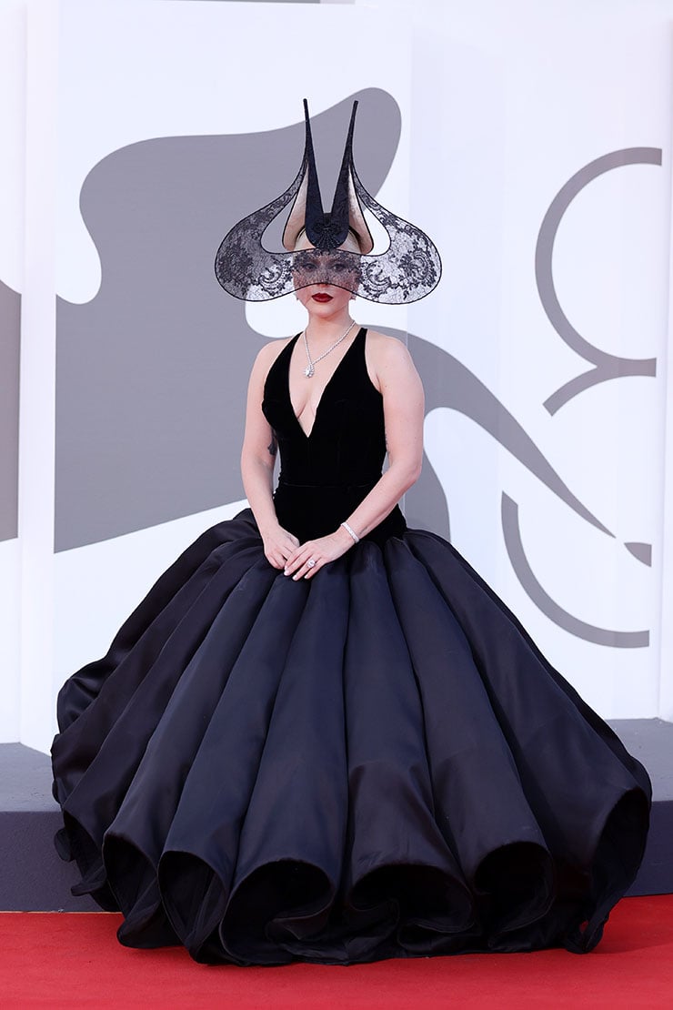 lady gaga joker premiere dress Wore Dior Haute Couture To The 'Joker: Folie à Deux' Venice Film Festival lady gaga red photoshoot