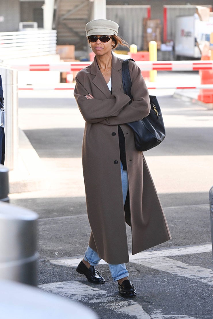 Zoe Saldana’s Saint Laurent Le 5 À 7 Béa Bag & Le Loafer Penny Slippers