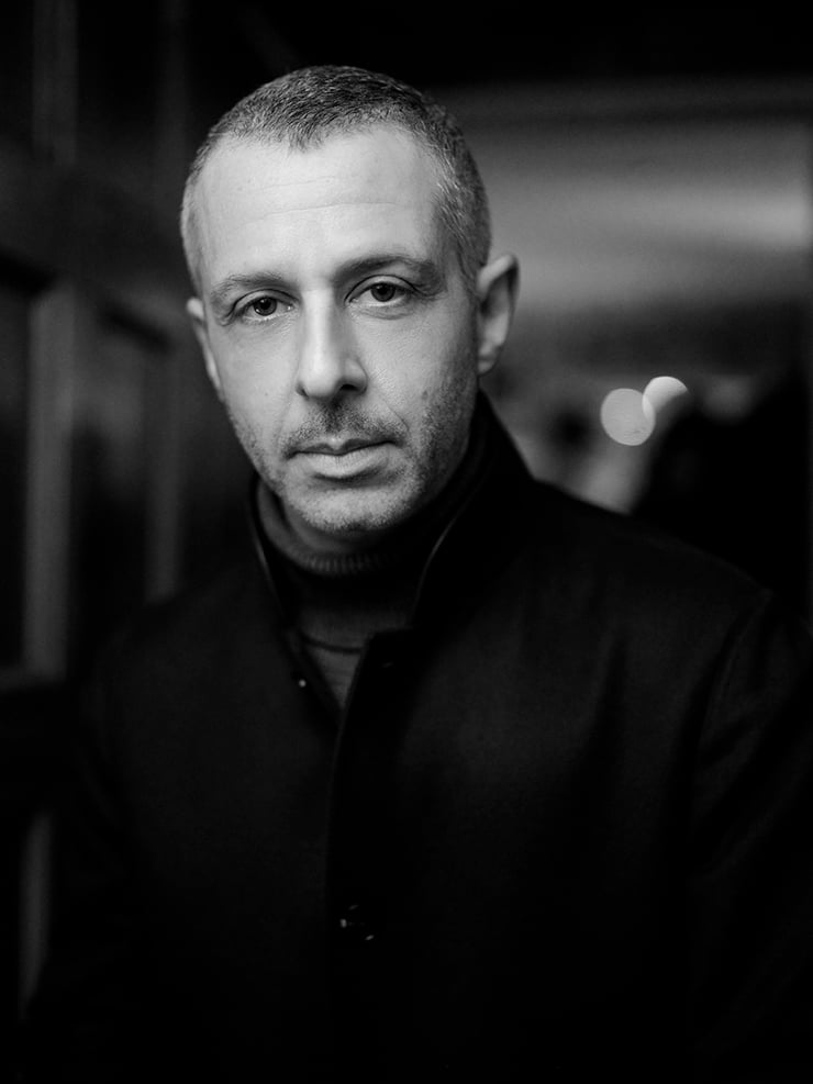 chanel_jeremy-strong_charles-finch-and-chanel_prebafta_dinner_february-15th-HD