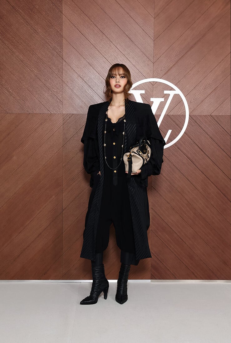 Louis Vuitton: Photocall - Paris Fashion Week - Womenswear Fall/Winter 2025-2026