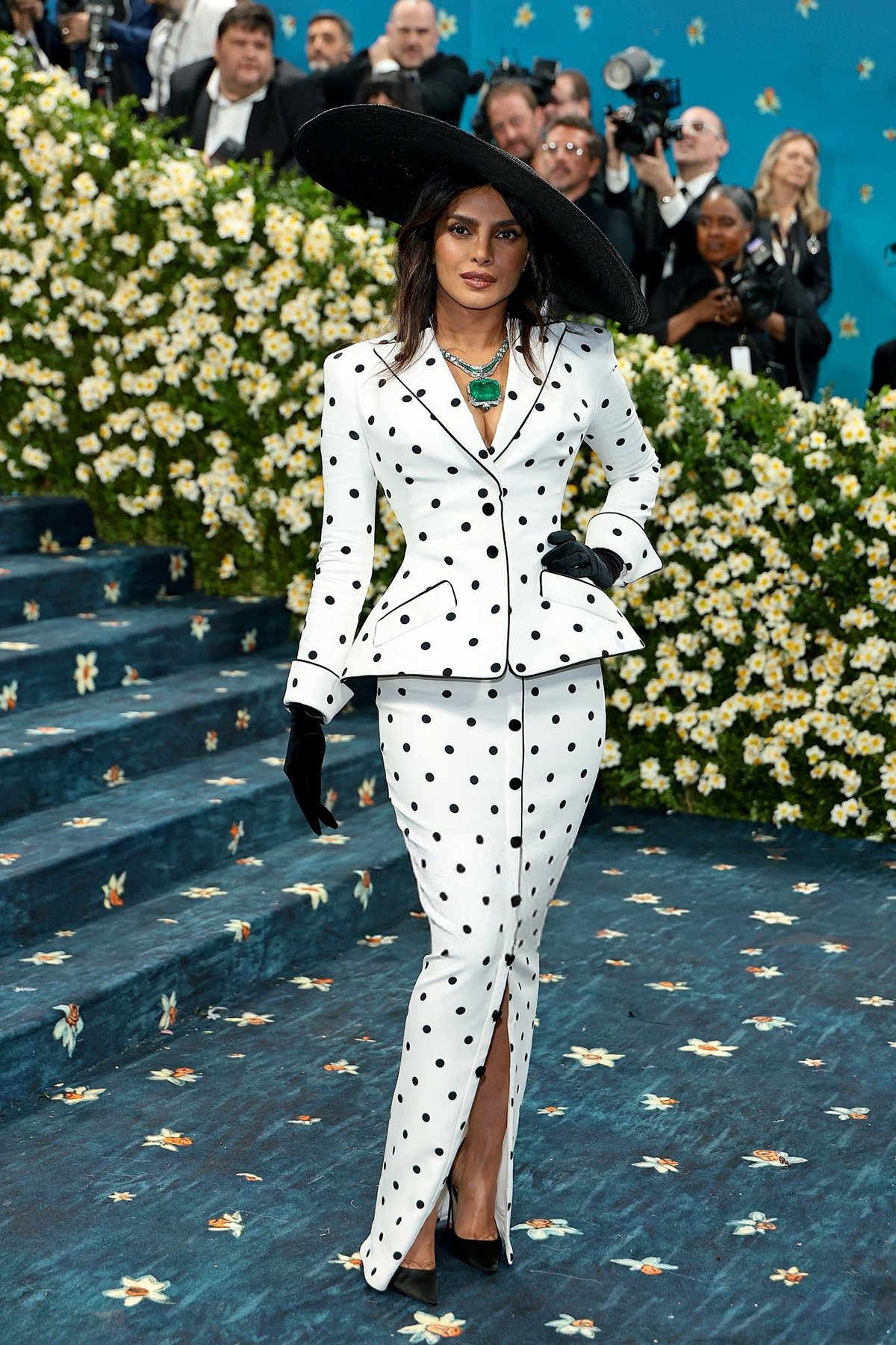 Celebrities in Balmain at the 2025 Met Gala