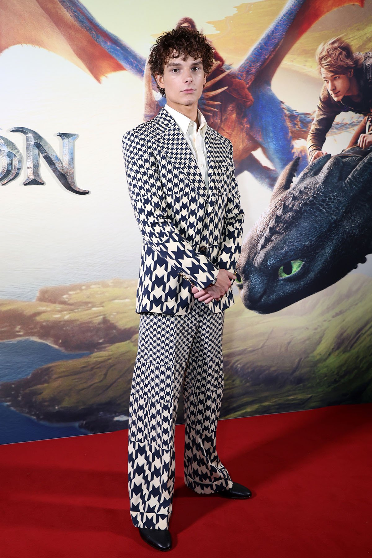 Mason Thames Wore Valentino To The ‘How To Train Your Dragon’ Immersive Experience Screening