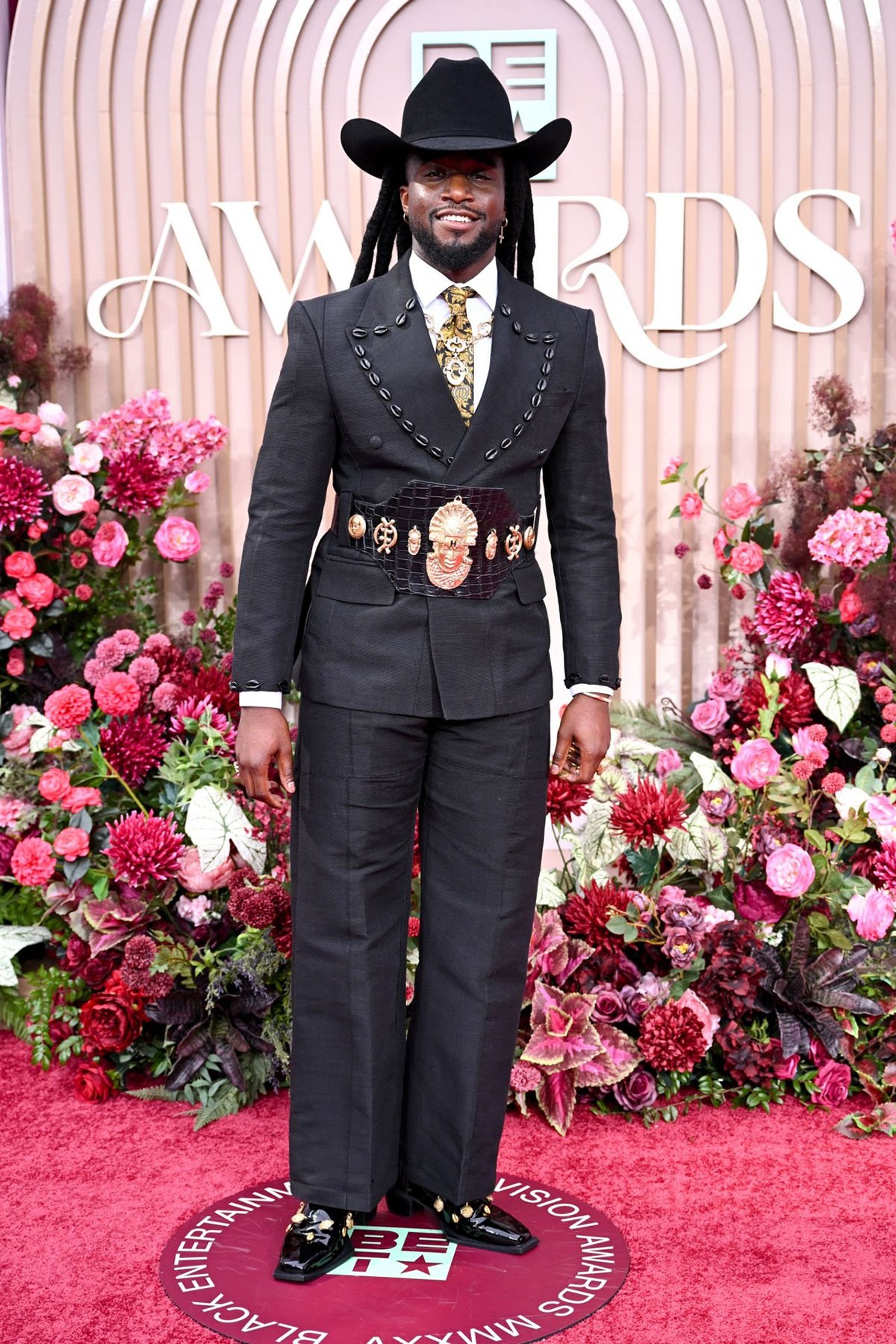 Shaboozey Wore Eleven Sixteen by Ugo Mozie To The 2025 BET Awards