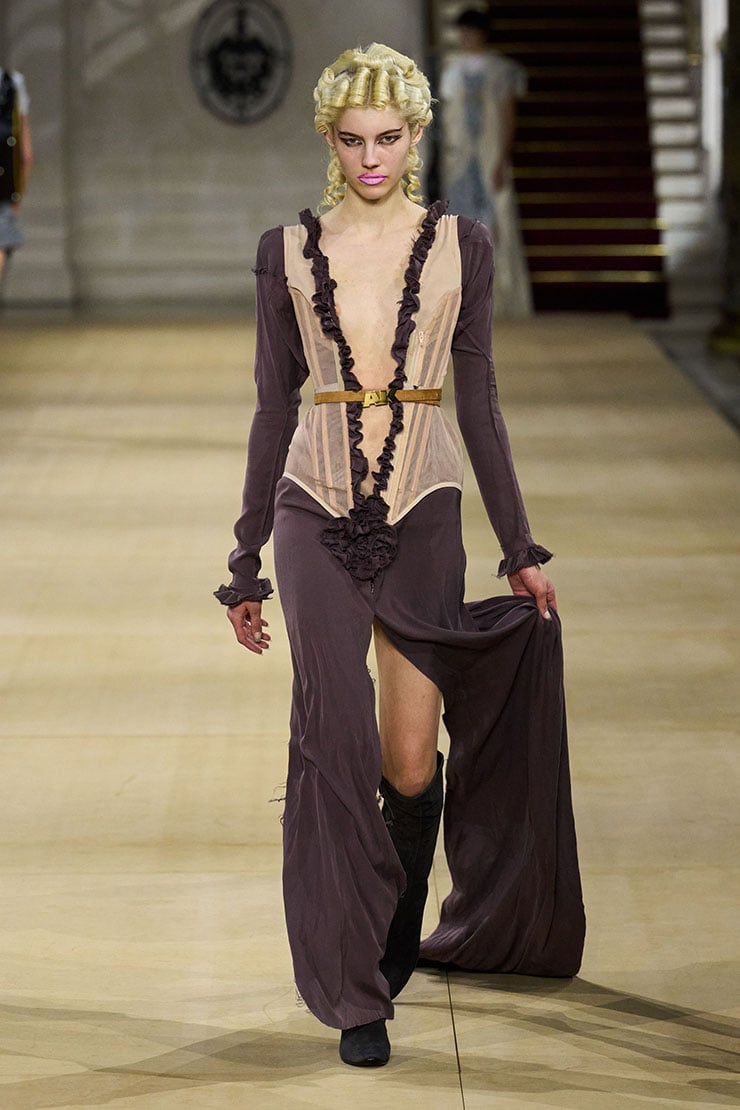 早い者勝ち　vivienne westwood ロンtグランジ　y2k 00054-andreas-kronthaler-for-