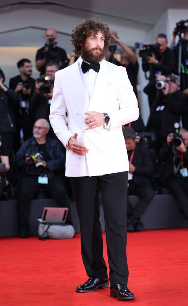 Aaron Taylor-Johnson "Frankenstein" Venice Film Festival Armani tuxedo, Venice Film Festival red carpet, Armani Privé, Armani looks 2025, Armani Venice premiere, Frankenstein premiere Armani fashion