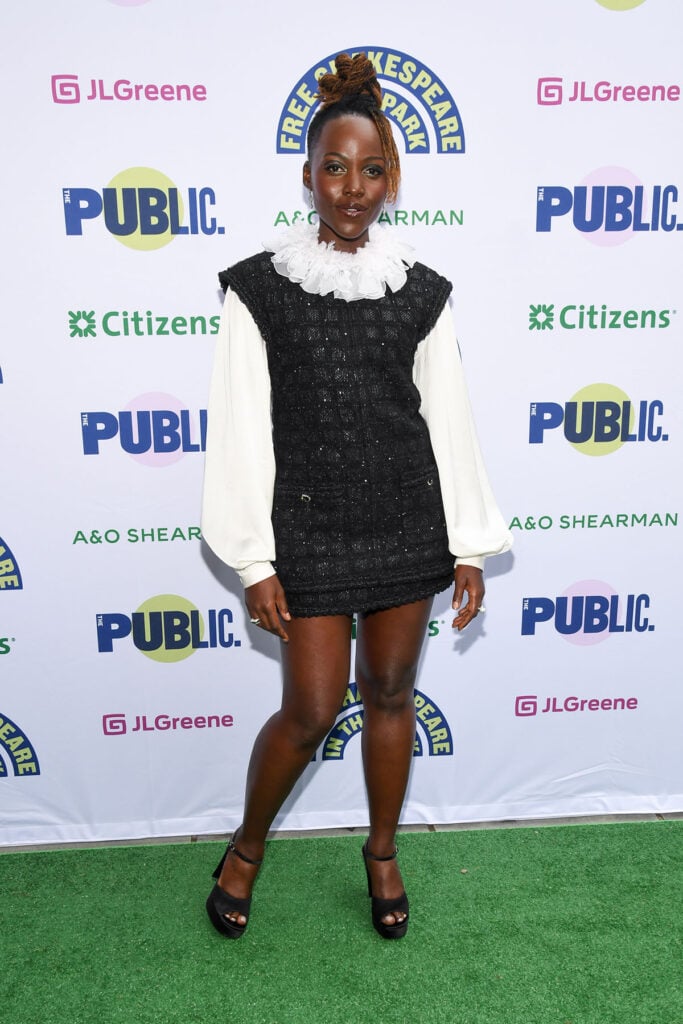 Shakespeare In The Park’s ‘Twelfth Night’ Opening Night Lupita Nyong'o Chanel Fall 2025 Lupita Nyong’o Chanel, Moses Sumney Thom Browne, Sandra Oh CFCL, Shakespeare in the Park red carpet, Twelfth Night premiere, celebrity style