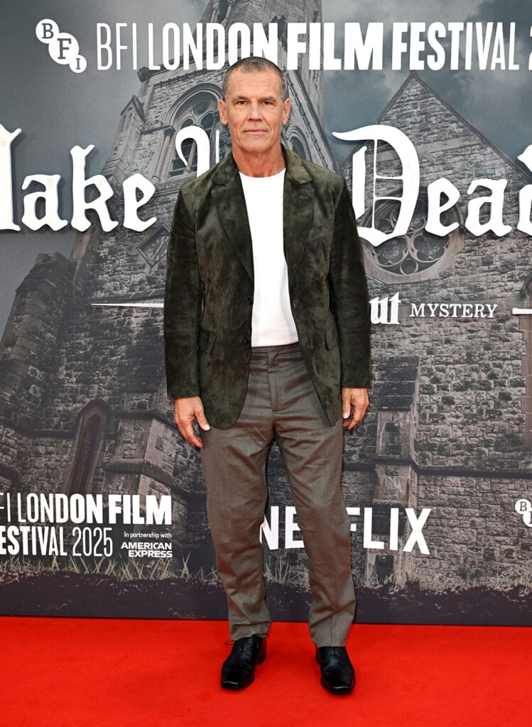 Kerry Washington, Mila Kunis, Glenn Close, Daniel Craig, Rachel Weisz, Josh Brolin, Andrew Scott, Daryl McCormack, BFI London Film Festival 2025, Wake Up Dead Man, Oscar de la Renta, Dolce & Gabbana, Giorgio Armani, Berluti, Anderson & Sheppard