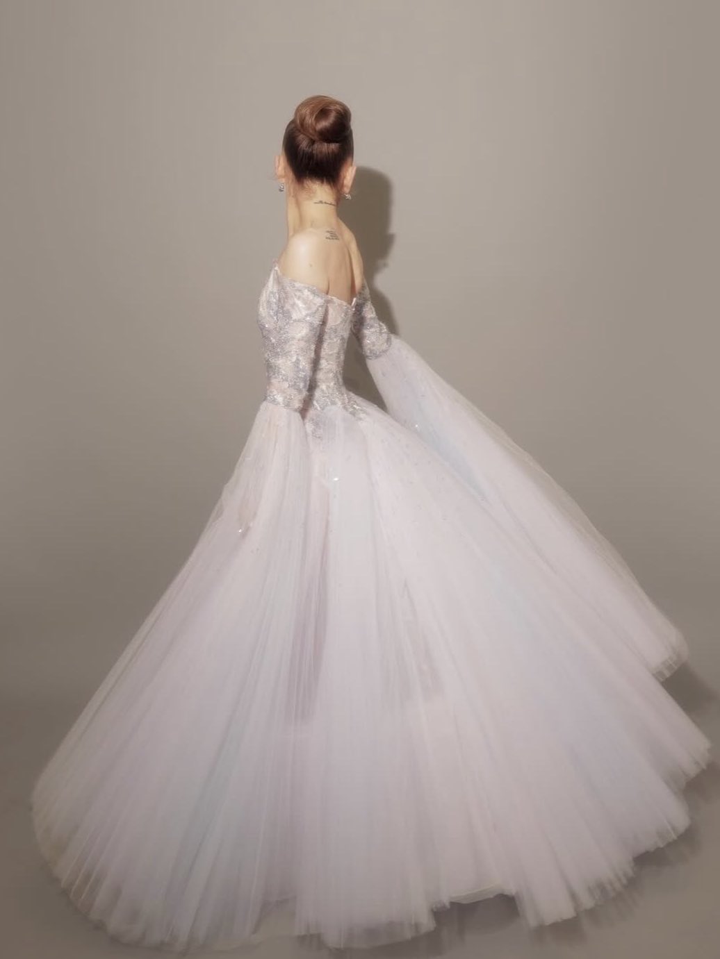 ariana grande thom browne dress Grande's Fairytale at Wicked Singapore Size:5X Women's Romper, Active Wear, straps prom dresses Singapore premiere