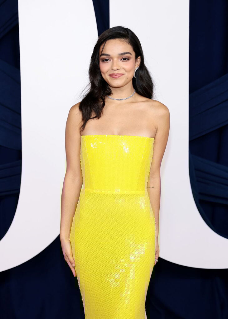 Rachel Zegler Wore Alex Perry To The 2025 Glamour Women of the Year Awards, Rachel Zegler, Alex Perry Pre-Fall 2025, Glamour Women of the Year red carpet, celebrity red carpet style, yellow gown