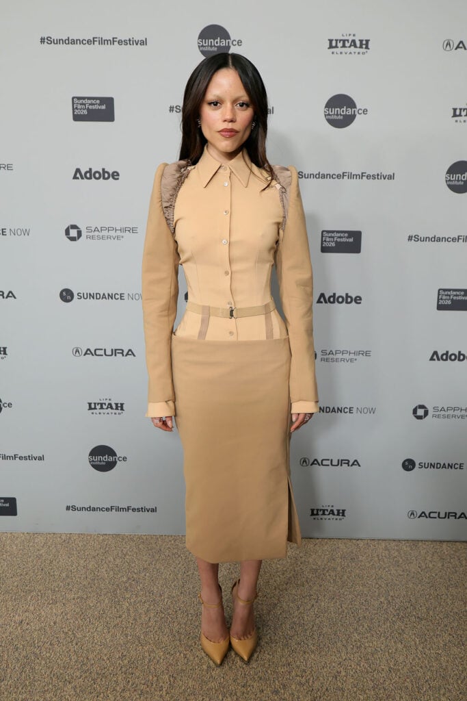Jenna Ortega Wore Mugler To 'The Gallerist' Sundance Film Festival Premiere, Jenna Ortega, The Gallerist premiere, Sundance Film Festival red carpet, Jenna Ortega Sundance look, Jenna Ortega fashion 2026, Jenna Ortega red carpet style, Sundance Film Festival fashion, celebrity style Sundance, red carpet fashion Utah