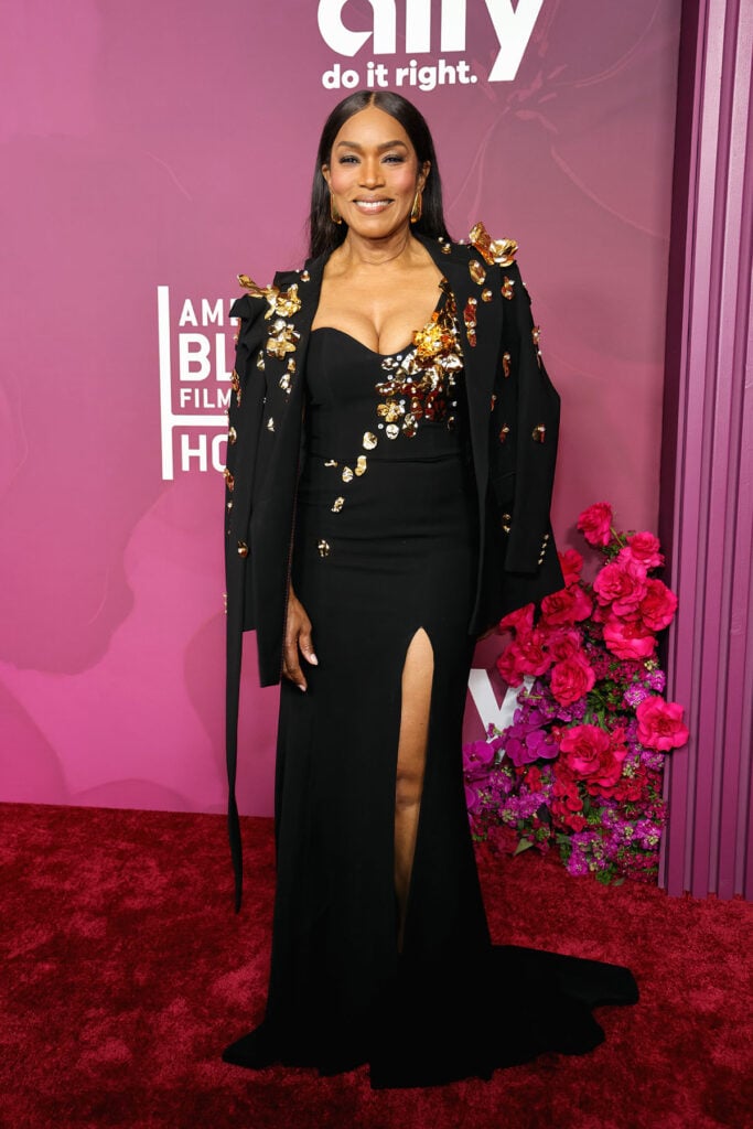 Angela Bassett attends the 8th Annual American Black Film Festival Honors, Angela Bassett, Angela Bassett ABFF 2026, Angela Bassett American Black Film Festival Honors, Angela Bassett career tribute, Angela Bassett Falguni Shane Peacock, Angela Bassett red carpet 2026, Angela Bassett legacy award, ABFF Honors 2026 fashion