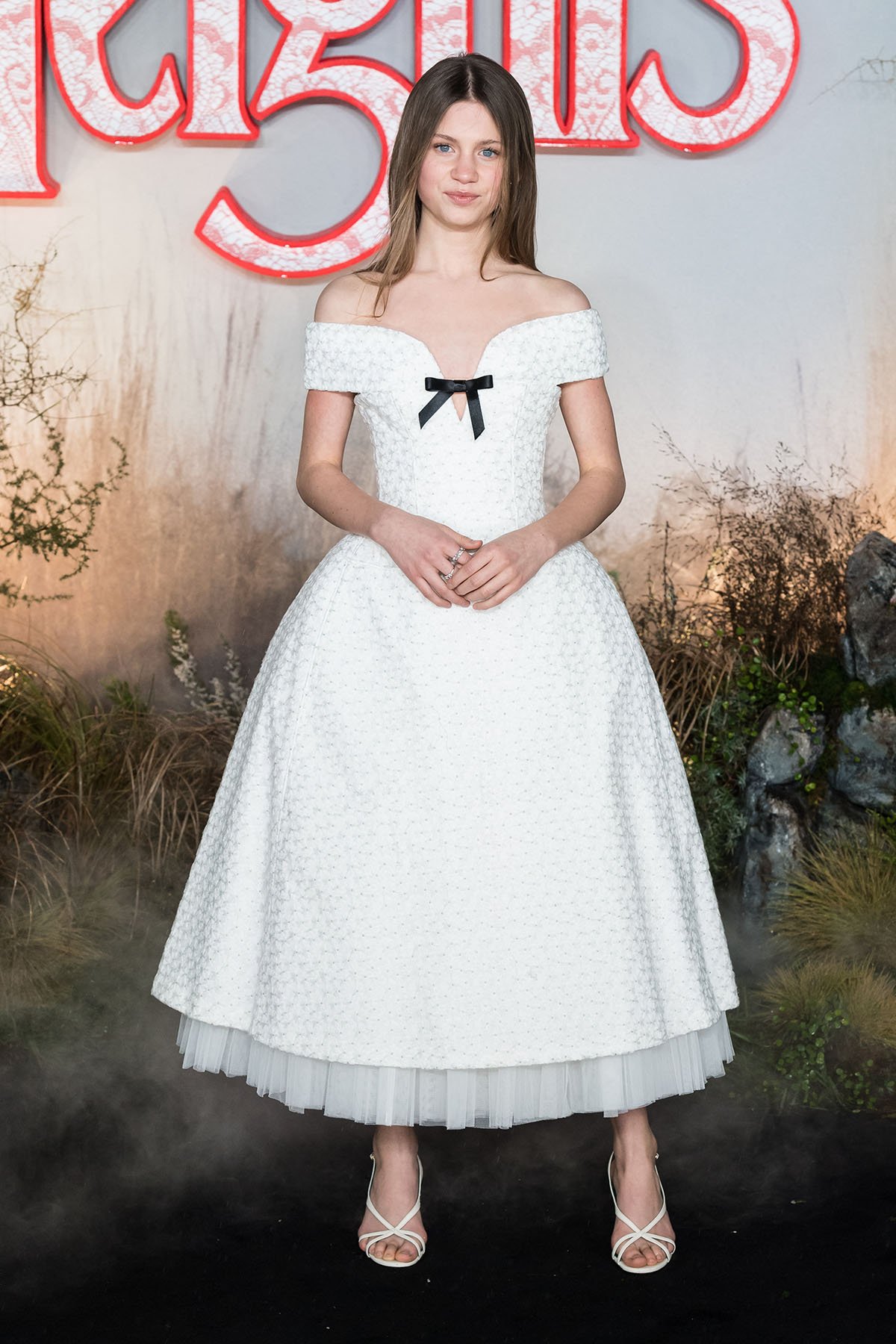 Charlotte Mellington Wore SHUSHU/TONG To The ‘Wuthering Heights’ London Premiere