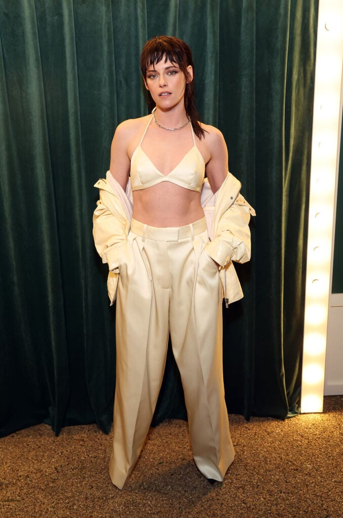 Kristen Stewart Wore Mimchik To The AD Celebrates Design Making A Difference, Kristen Stewart, MIMCHIK Spring 2026, AD Celebrates Design, West Hollywood EDITION, custard three-piece set, celebrity spring fashion, Kristen Stewart street style, bra top trend 2026, Spring 2026 runway, Los Angeles fashion event