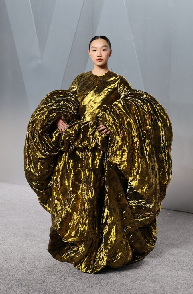 Audrey Nuna Wore Thom Browne To The 2026 Vanity Fair Oscar Party, Audrey Nuna Vanity Fair Oscar Party 2026, Vanity Fair Oscar Party 2026 red carpet Audrey Nuna, Maison Margiela Artisanal 2025 Audrey Nuna Vanity Fair Oscar Party, Audrey Nuna Margiela Artisanal Oscars after party, Maison Margiela Vanity Fair Oscar Party 2026, Audrey Nuna red carpet style 2026, Maison Margiela Artisanal Oscars after party look