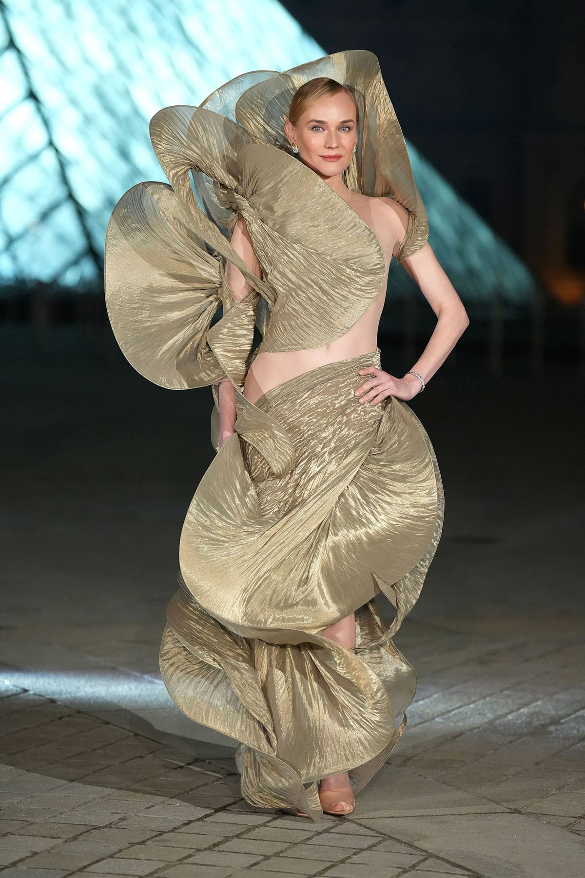 Diane Kruger Wore Iris van Herpen Haute Couture To Le Grand Dîner Du Louvre