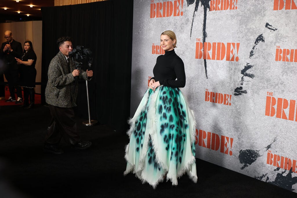 Jessie Buckley The Bride! New York premiere
Jessie Buckley The Bride! red carpet
Jessie Buckley The Bride! premiere 2026
Jessie Buckley The Bride! New York fashion
The Bride! New York premiere red carpet
The Bride! film premiere celebrity style
The Bride! premiere New York fashion
The Bride! movie red carpet looks
Chanel Pre-Fall 2026 Jessie Buckley
Chanel The Bride! New York premiere
Chanel Pre-Fall 2026 feather skirt look
Chanel Pre-Fall 2026 red carpet fashion

