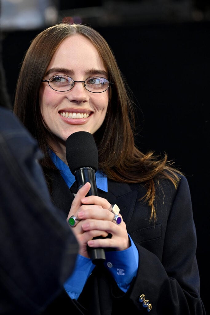 Billie Eilish Hit Me Hard And Soft London premiere
Hit Me Hard And Soft The Tour London red carpet Billie Eilish
Billie Eilish Celine London premiere outfit
Celine red carpet Billie Eilish London
Billie Eilish style evolution red carpet London
Hit Me Hard And Soft film premiere fashion Billie Eilish