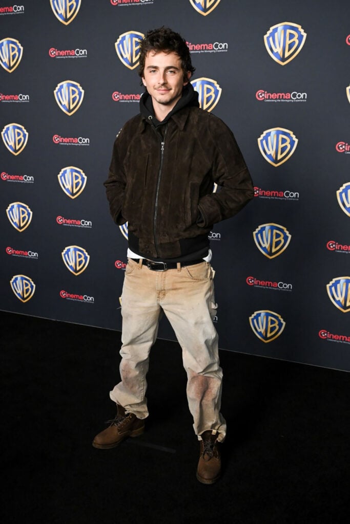 Zendaya CinemaCon 2026, Zendaya Dune Part Three CinemaCon, CinemaCon 2026 red carpet Zendaya, Zendaya Schiaparelli Fall 2026, Schiaparelli CinemaCon 2026, Zendaya Law Roach Dune press tour, Timothee Chalamet CinemaCon 2026, Dune 3 press tour style