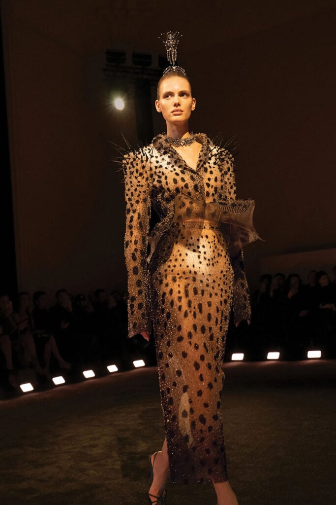 A model walked the Schiaparelli Spring 2026 Haute Couture runway in the crystal-embellished spiked look later worn by Chloé Zhao.