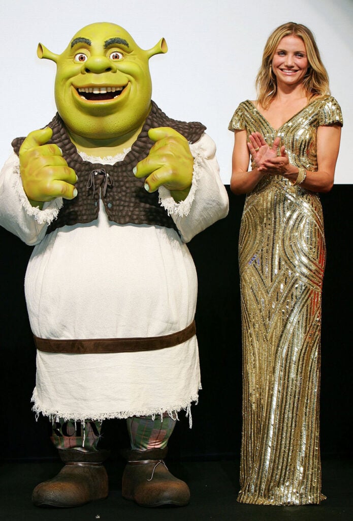 Cameron Diaz wears an Alexander McQueen gold sequined gown to the Tokyo premiere of ‘Shrek the Third’ in 2007