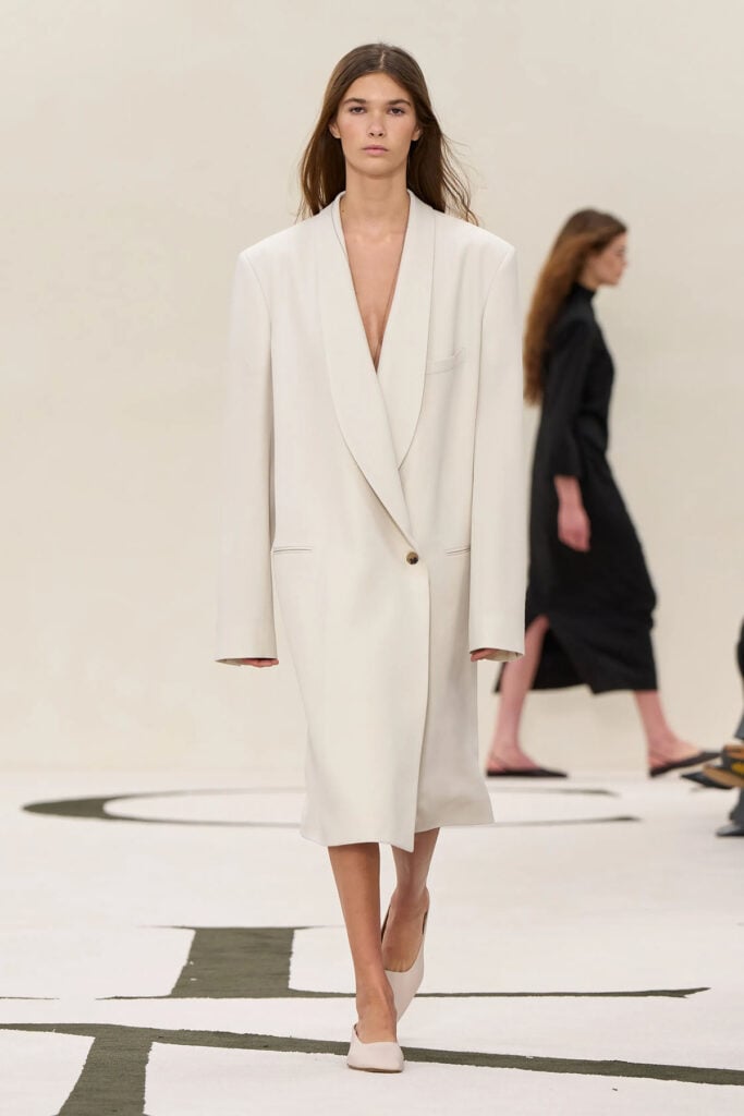 Calvin Klein Collection Fall 2025 ivory Evelyn wool coat on the runway