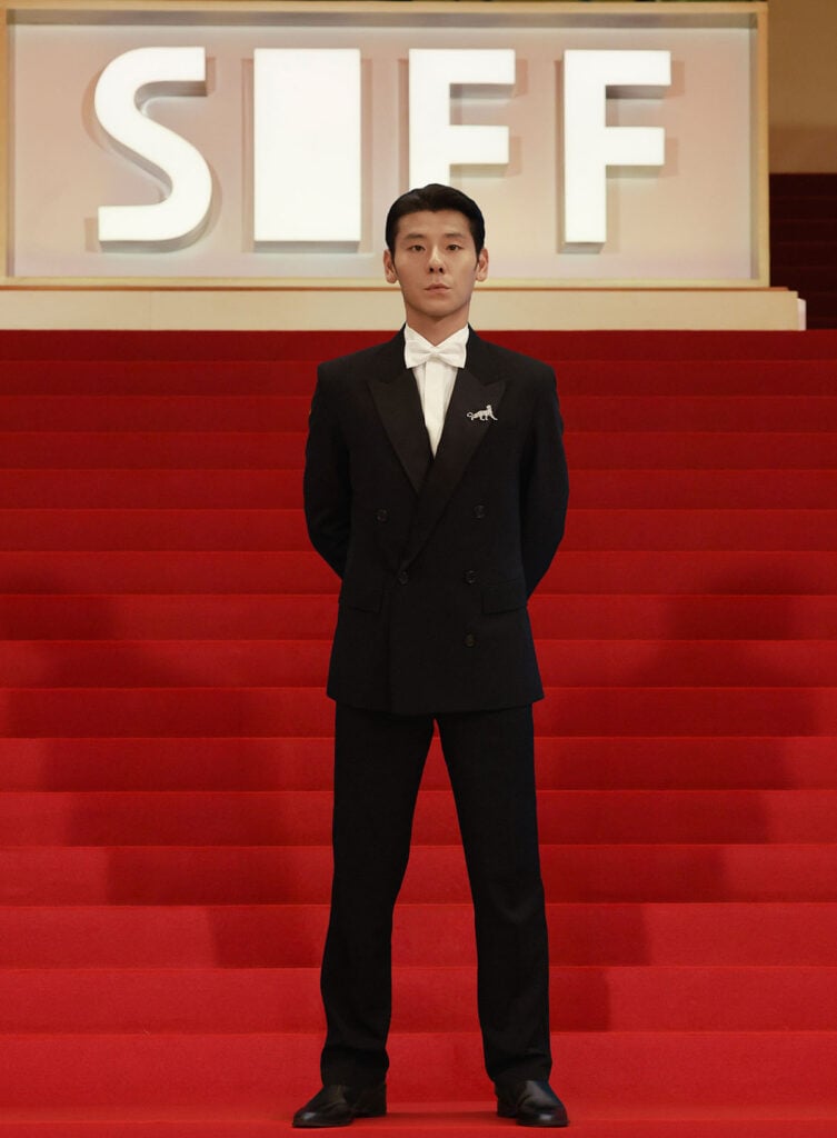 Jiang Qiming wearing Loewe at the Shanghai International Film Festival opening ceremony