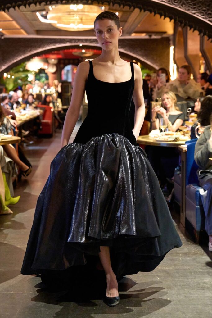 Bach Mai Fall 2026 black velvet and lurex faille gown on the runway.