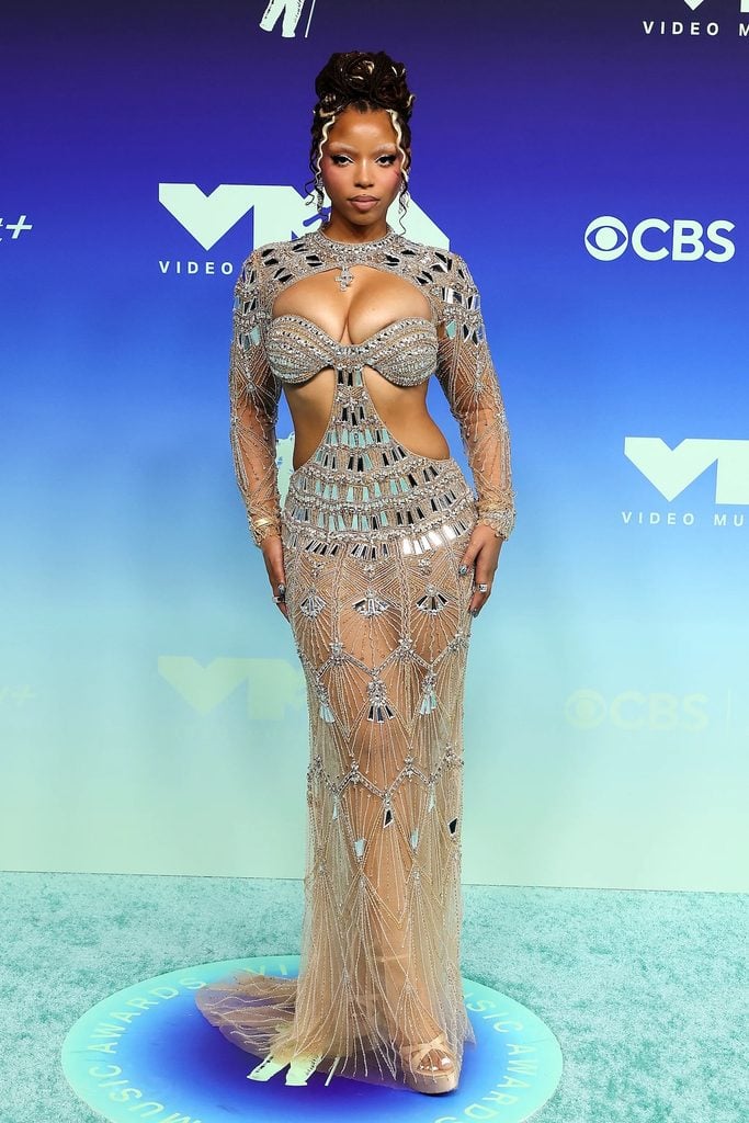 Chloe Bailey wearing an embellished Idan Cohen gown at the 2026 MTV VMAs.