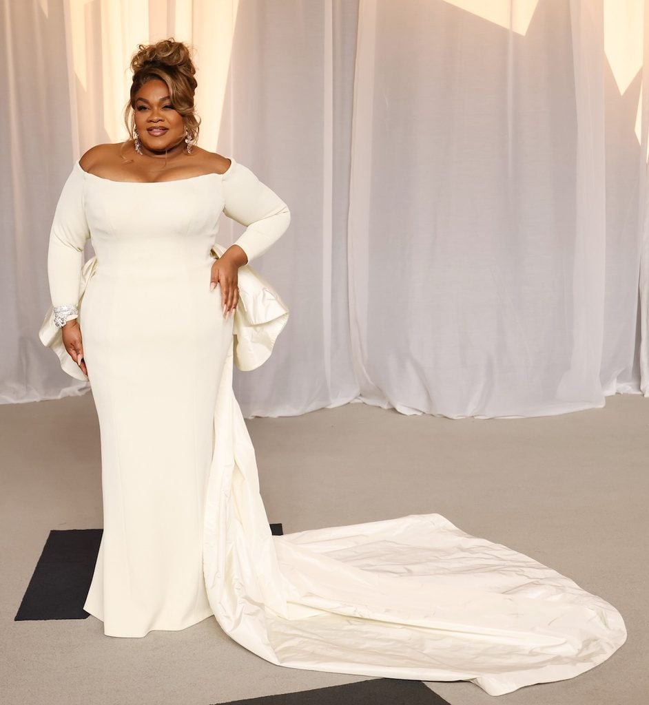 Da'Vine Joy Randolph in an off-the-shoulder white Louis Vuitton gown with a sweeping train at the 2026 Academy Museum Gala