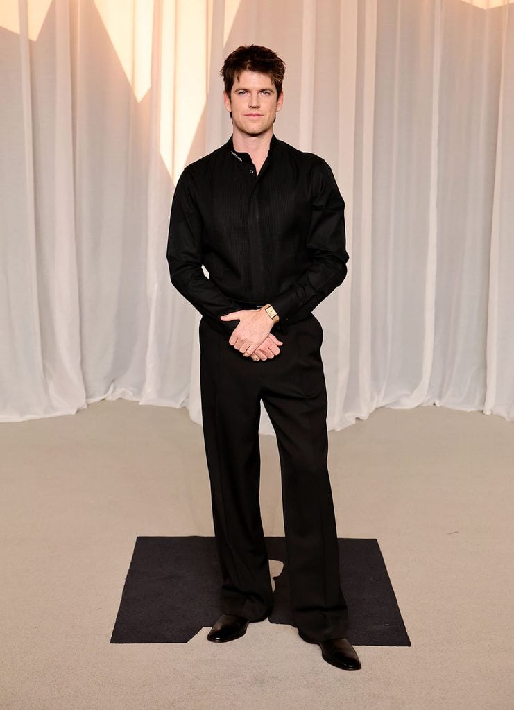 Miguel Bernardeau in an all-black Emporio Armani look at the 2026 Academy Museum Gala in Los Angeles